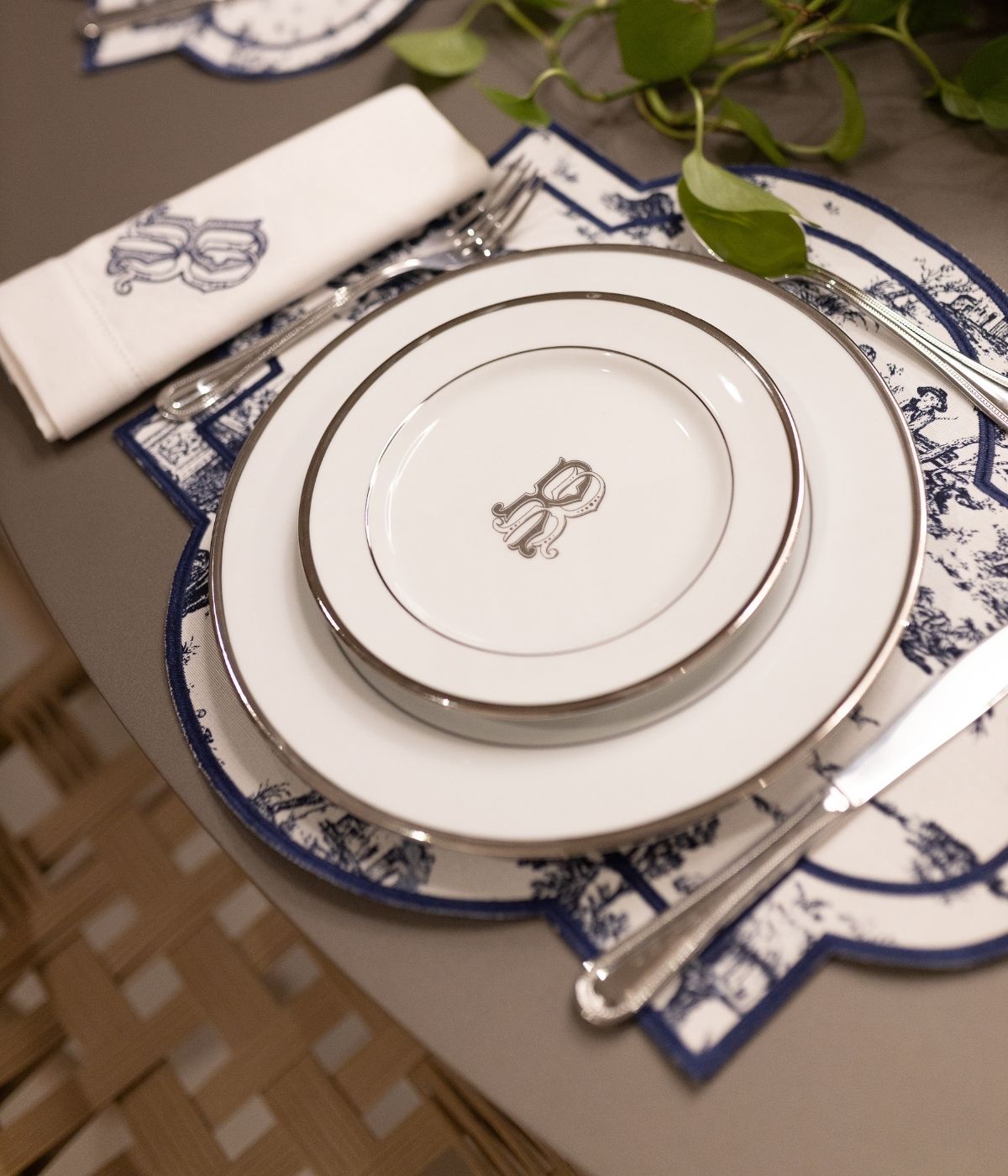 Prato Raso Porcelana Borda Larga