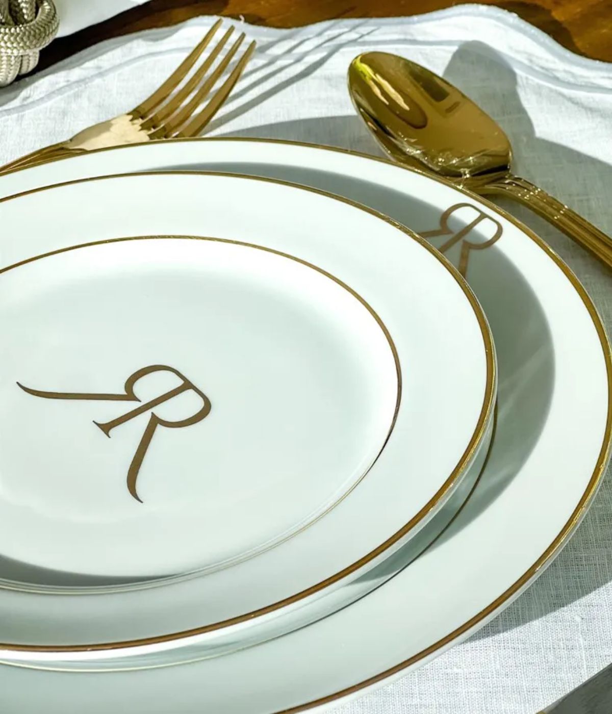 Aparelho de jantar Porcelana Personalizada Monograma em Ouro