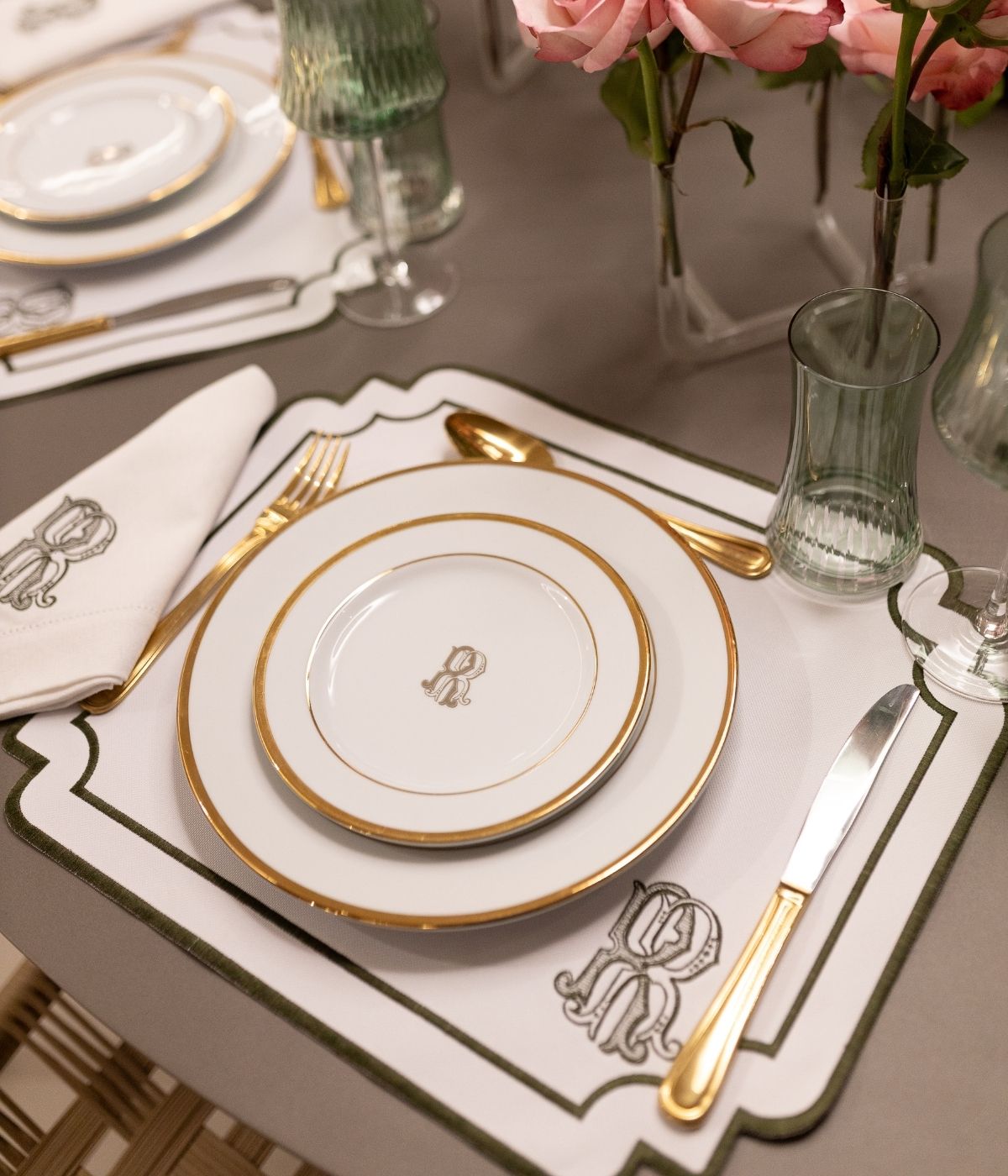 Prato Sobremesa Porcelana Borda Larga