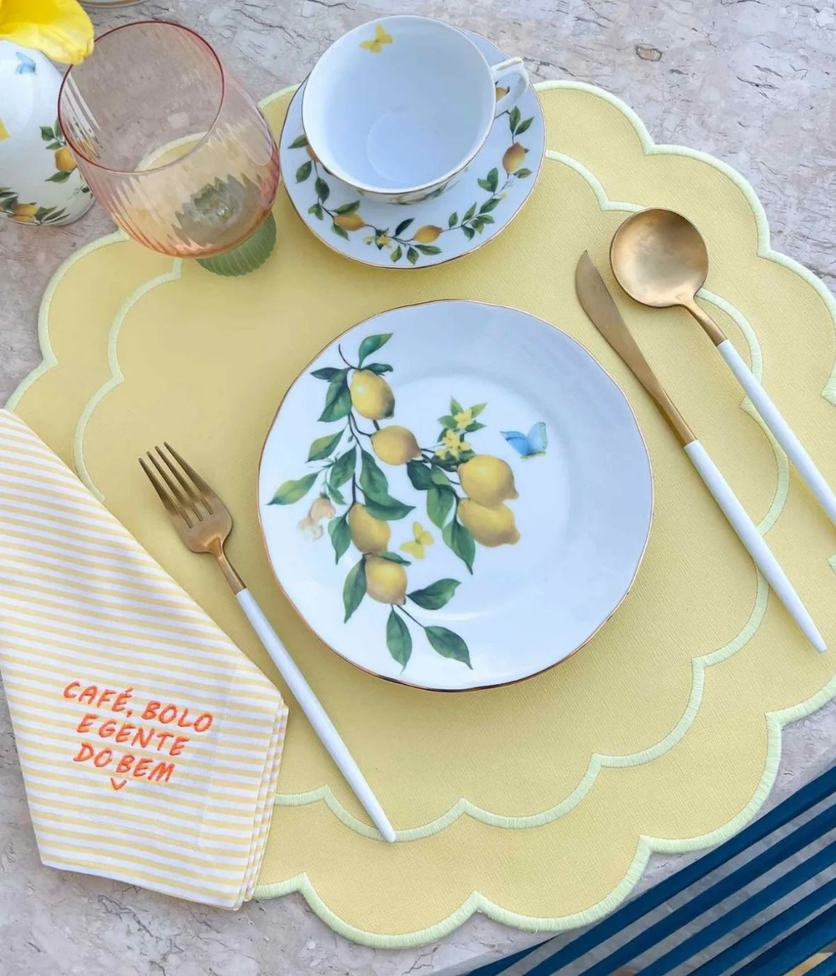 Conjunto Café e Gente do Bem Jogo Americano com Guardanapo