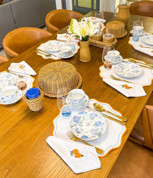 Porta Mantimento em Acrílico com Acabamento em Vime Caramelo Rafia